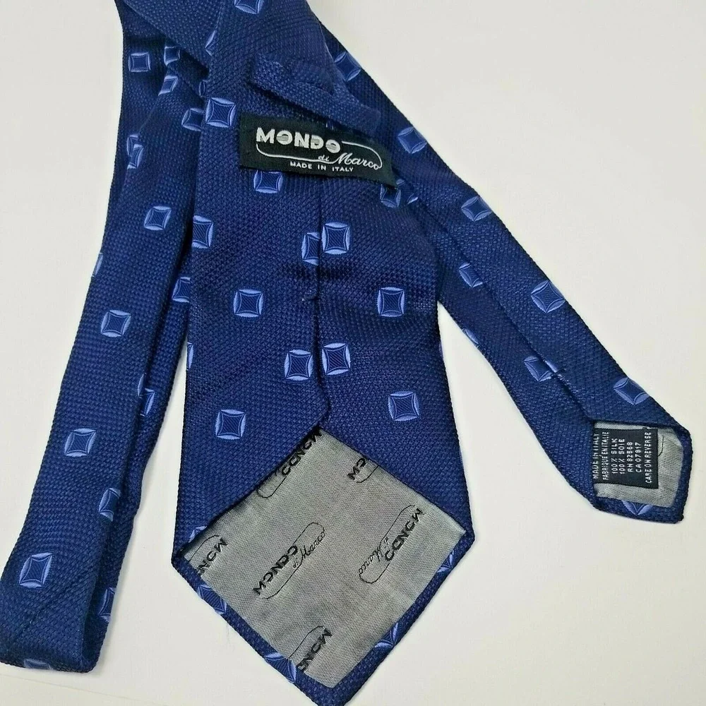 Mondo di Marco Tie, navy blue with geometric dots, silk, lined made Italy
